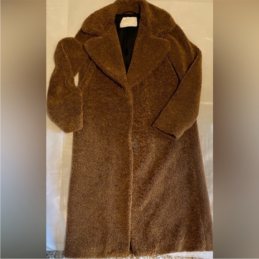 Zara Brown Caramel Teddy Long
Boucle Coat